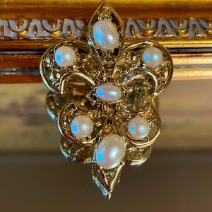 M Jent Fleur de Lys Brooch